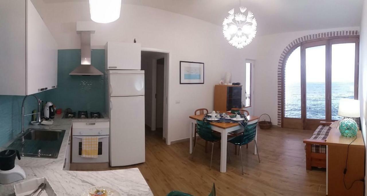 Gabbiano Azzurro Flat Chianalea Apartment Scilla Exterior photo